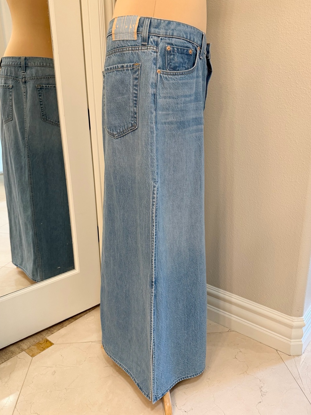 MOTHER Snacks Fun Dip Slice Maxi Denim Skirt 32 Nothing Else Like It - Picture 5 of 10